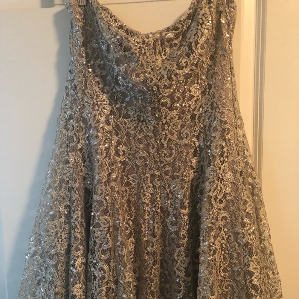 Cachè Mini glam dress 🍸